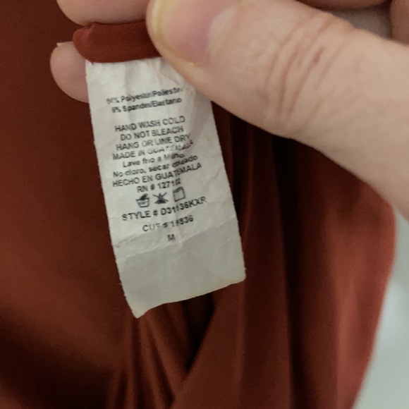 Fashion nova  dress - Picture 6 of 7